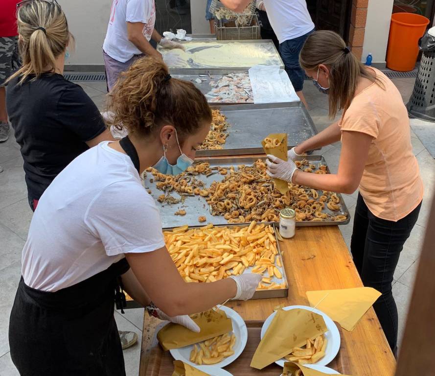 Pranzo di apertura contrada San Magno 