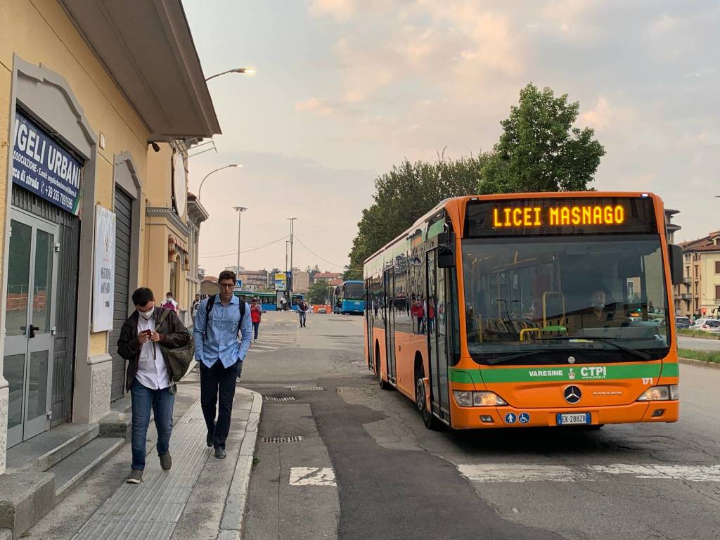 Primo giorno di scuola a Varese