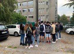 Primo giorno di scuola liceo Ferraris Varese