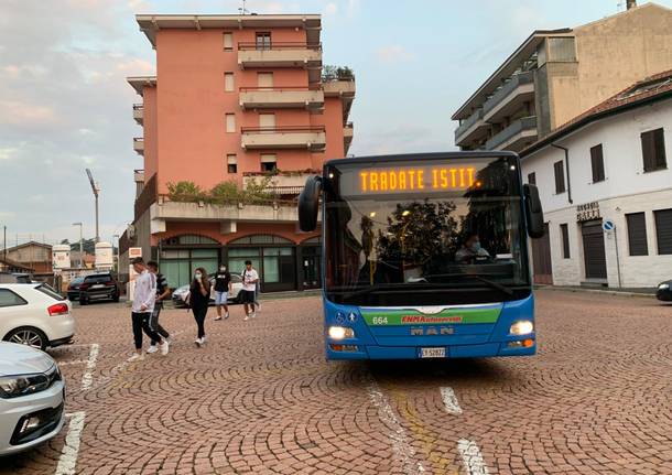 pullman tradate scuola coronavirus