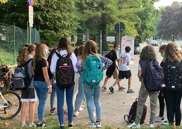 Ritorno a scuola nel quartiere di Masnago