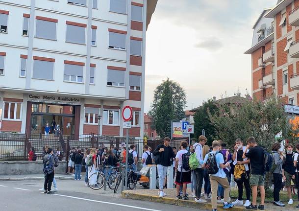 scuola maria ausiliatrice varese studenti