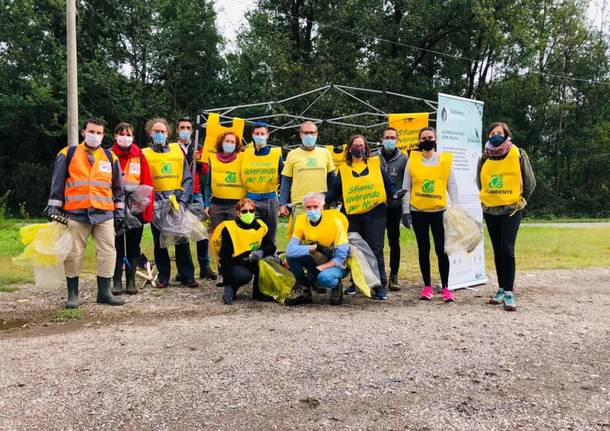 Strade Pulite Alto Milanese al lavoro a Parabiago e Gerenzano