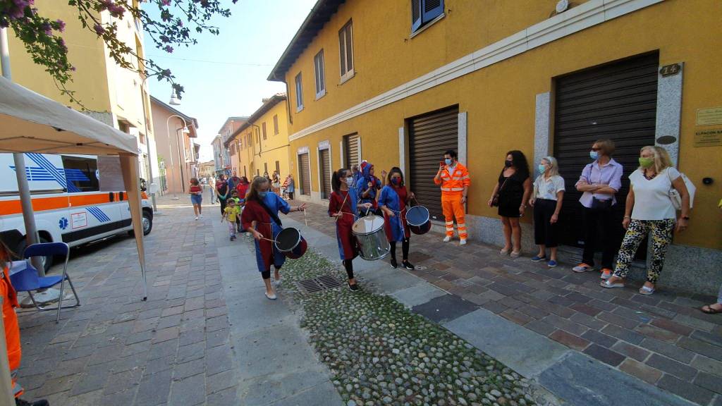 Taglio del nastro per il "Giardino delle Donne" a Rescaldina