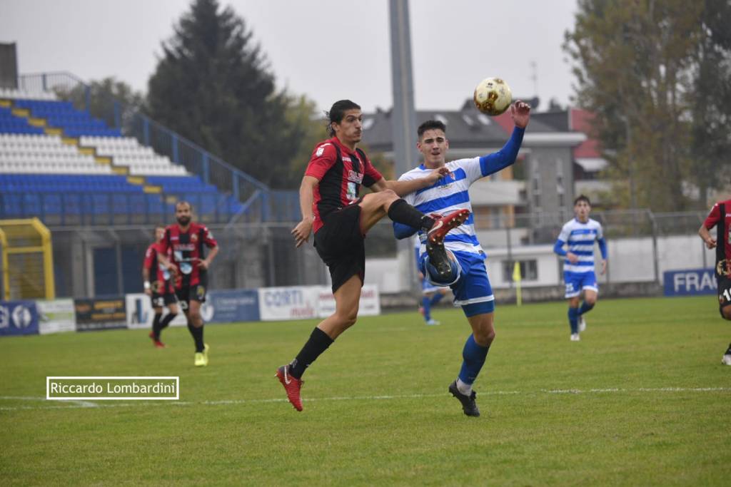 calcio pro patria lucchese