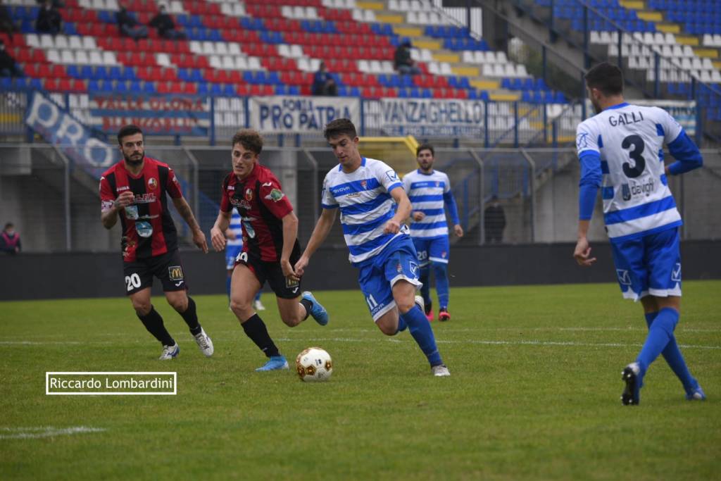 calcio pro patria lucchese