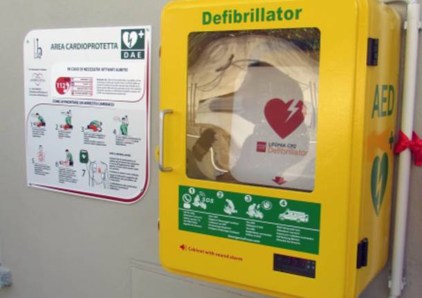 Cocquio Trevisago, un nuovo defibrillatore in paese