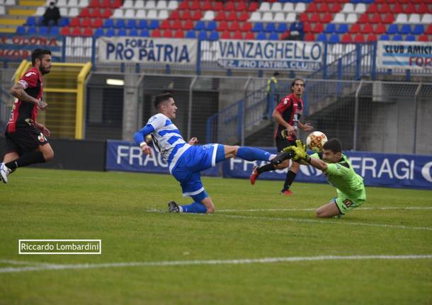 Calcio, Pro Patria - Lucchese