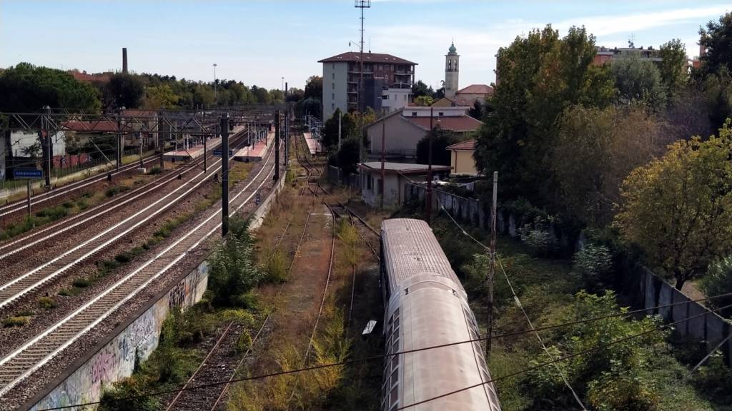 Garbagnate, il binario dimenticato