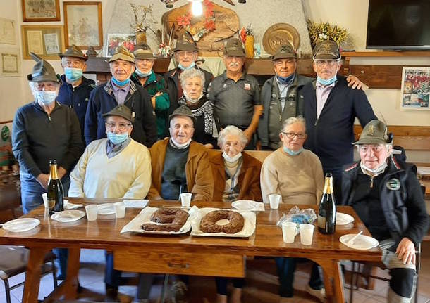 gruppo alpini gemonio compleanno luciano orgia