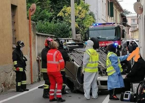 incidente gallarate via donatello crenna