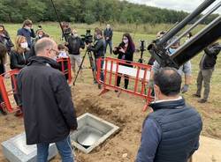 Interramento capsula del tempo busto arsizio