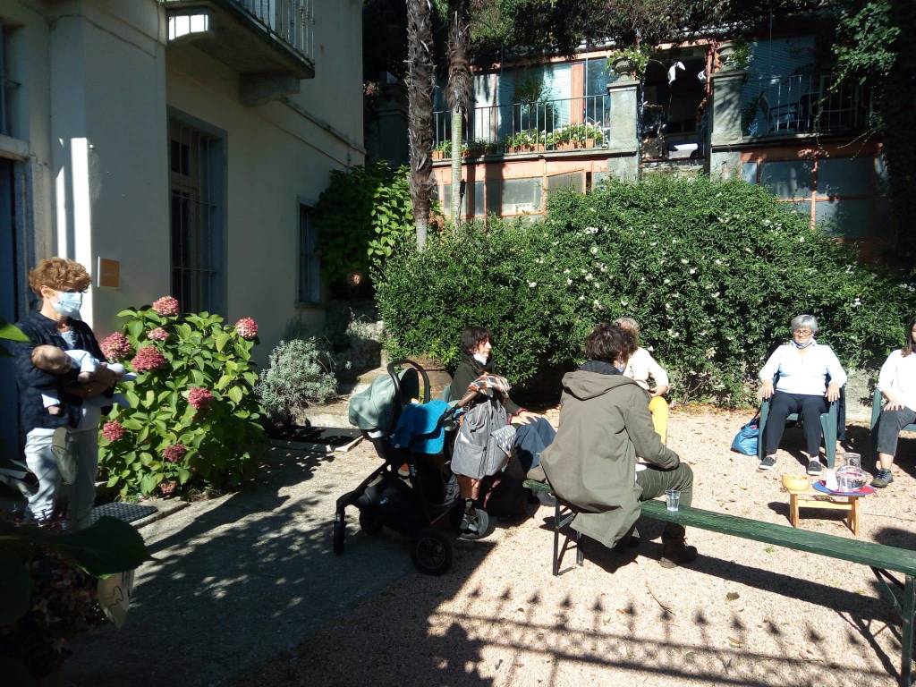 mamme e nonne per l'allattamento