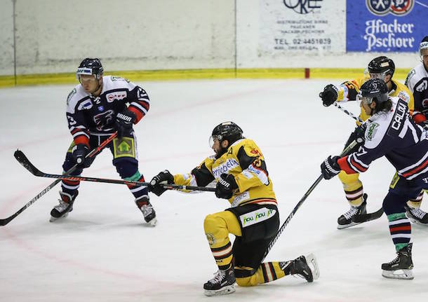 mastini varese hockey su ghiaccio