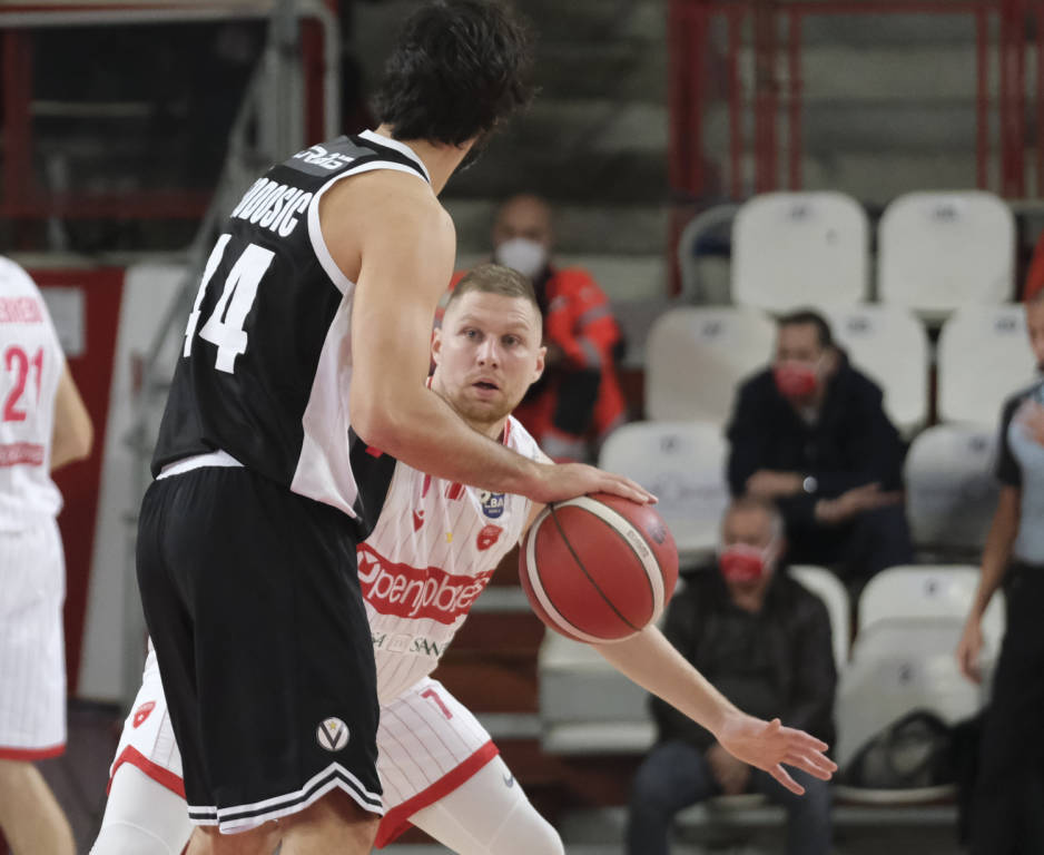 Openjobmetis Varese - Virtus Bologna 73-85 