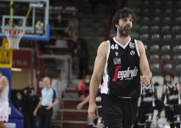 Openjobmetis Varese - Virtus Bologna 73-85 