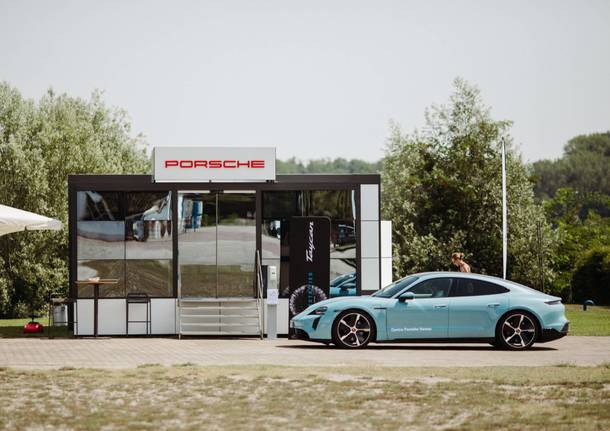 Porsche Taycan