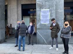 protesta commercianti varese