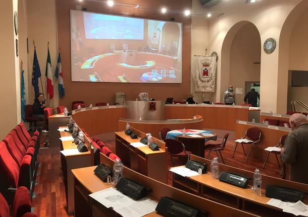 Saronno, Sala Vanelli pronta per accogliere il consiglio comunale