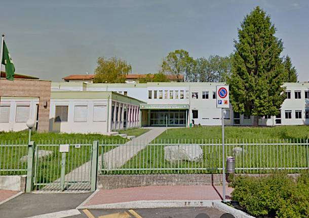 Scuola media azzate