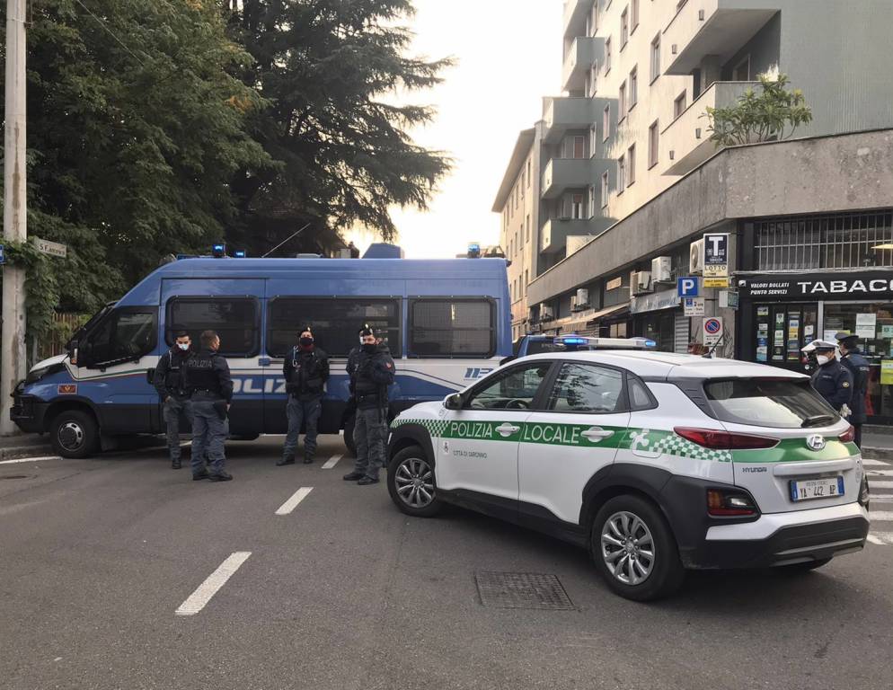 Sgombero anarchici via San Francesco Saronno