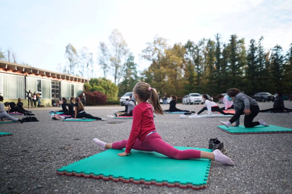 sit-in palestra besozzo