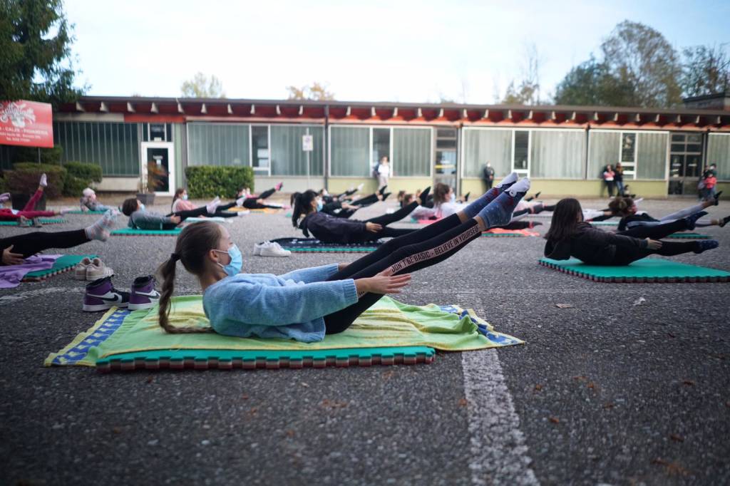 sit-in palestra besozzo