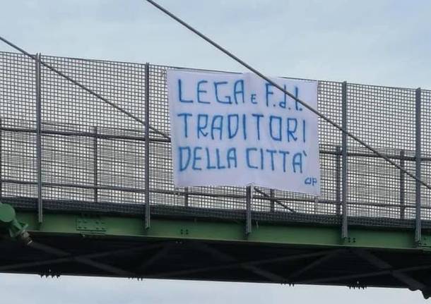 striscione ultras pro patria