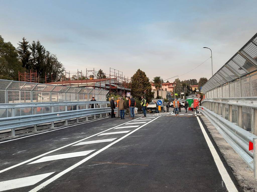 Varese - Riaperto il ponte di via Giordani