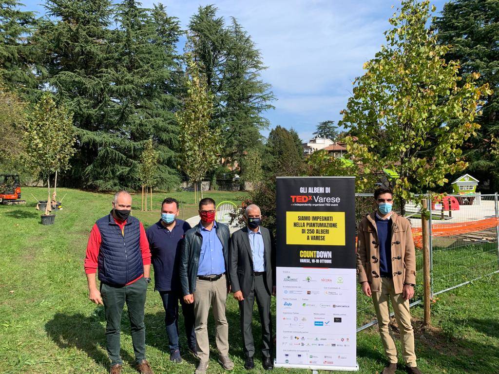 villa mylius piantumazione platani tedx varese 2020