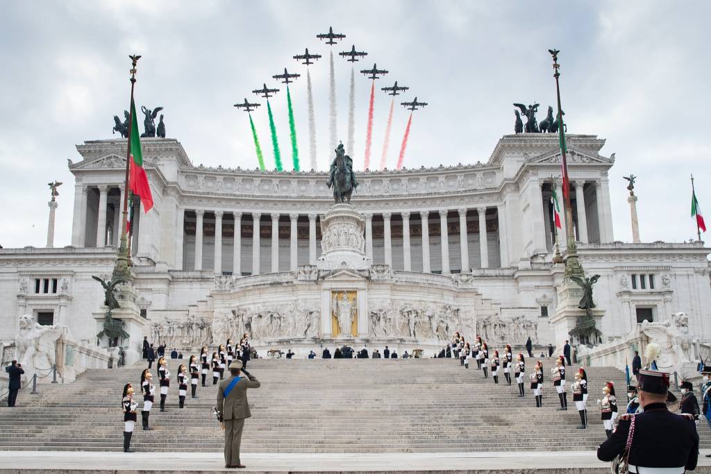 4 novembre deposizione Mattarella 