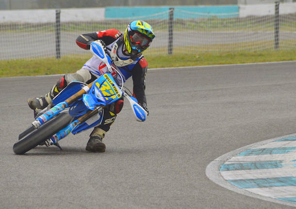 alex pellattiero motociclismo supermoto team undici