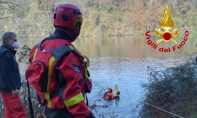 Auto nel fiume Ticino a Golasecca
