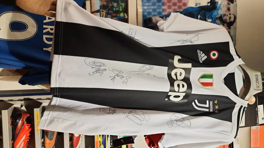 Chiude Pianeta Calcio a Varese