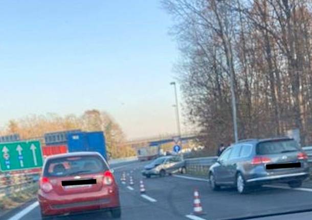 incidente busto arsizio imbocco autostrada