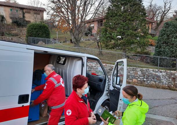 La cena d'autunno a domicilio della Croce rossa di Varese