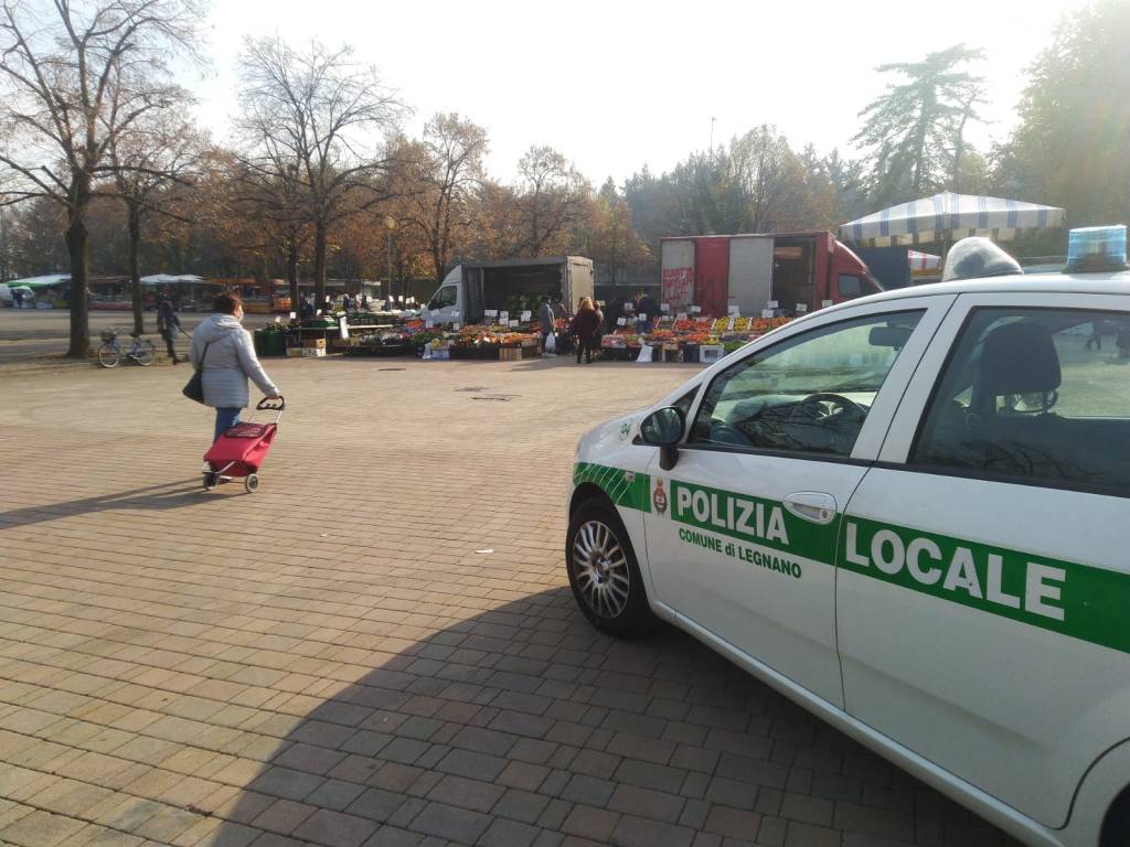 Legnano zona rossa, mercato