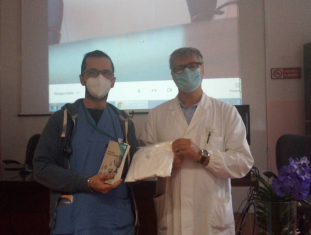 Medici e infermieri dell'Asst Valle Olona all'ospedale in Fiera