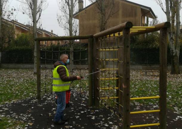 Origgio, l’amministrazione dispone la sanificazione di scuole, parchi e sede comunale