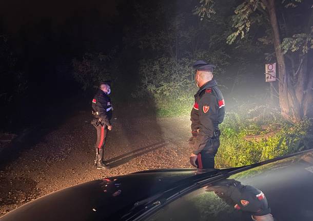 rave party halloween carabinieri castellanza