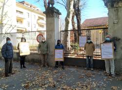 Saronno, presidio di Attac in via Manzoni per una Casa della Salute in città