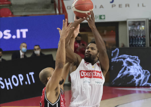 Openjobmetis Varese - AX Exchange Milano 70-96