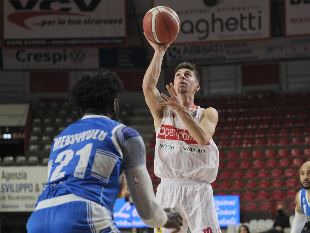 Openjobmetis Varese - De\' Longhi Treviso 79-80