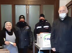 Donazione dell'associazizone Carabinieri alle suore della Riparazione
