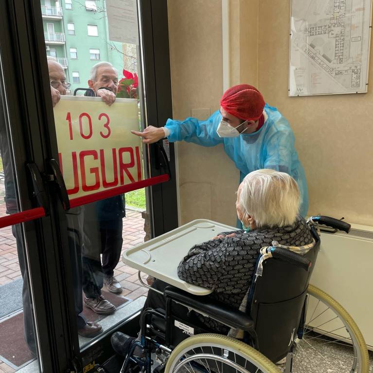 Gerenzano, auguri alla signora Paola che compie 103 di vita