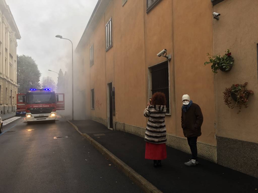 Incendio in via Ratti a Legnano