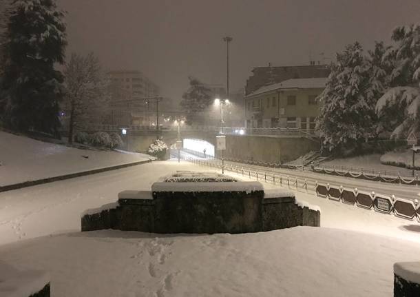 Le immagini di Saronno sotto la neve