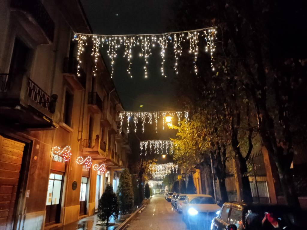 Luminarie natalizie a Saronno