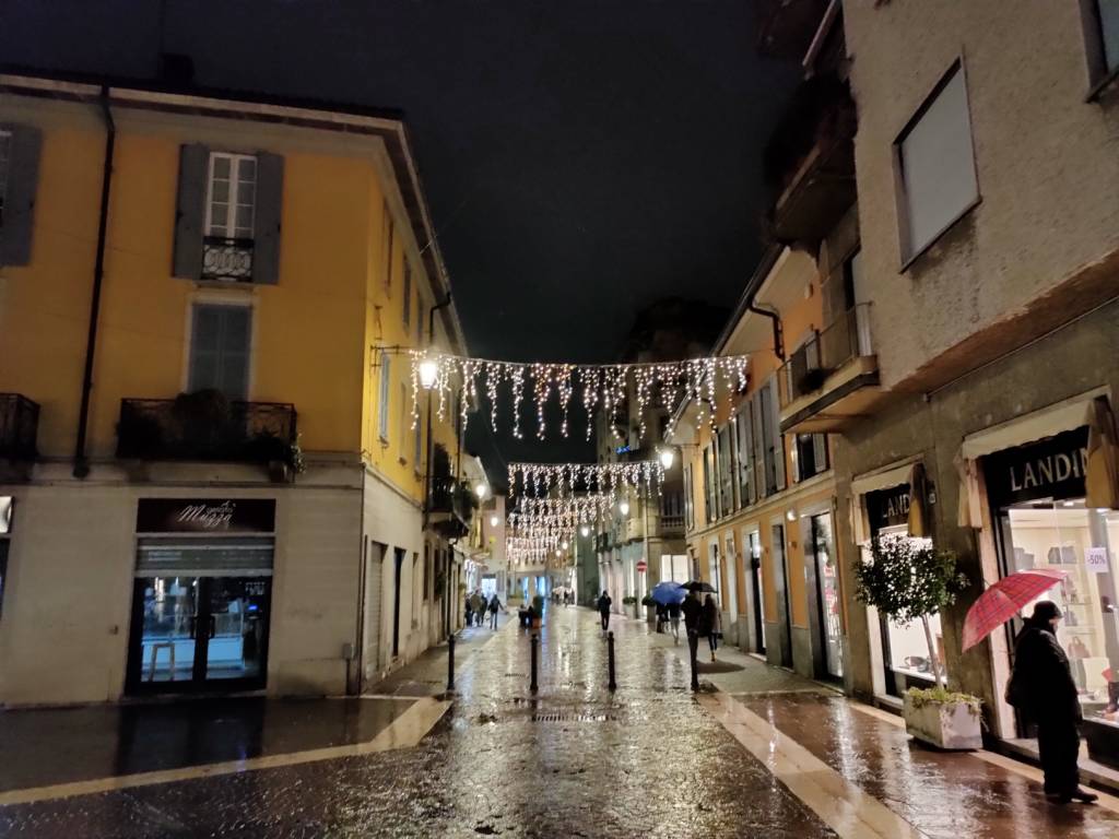 Luminarie natalizie a Saronno