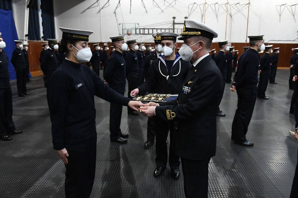 Martina Cezza ha giurato all'Accademia Navale